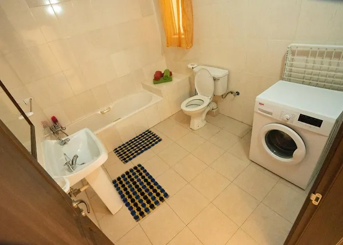 Sunset Seaview Apartment *