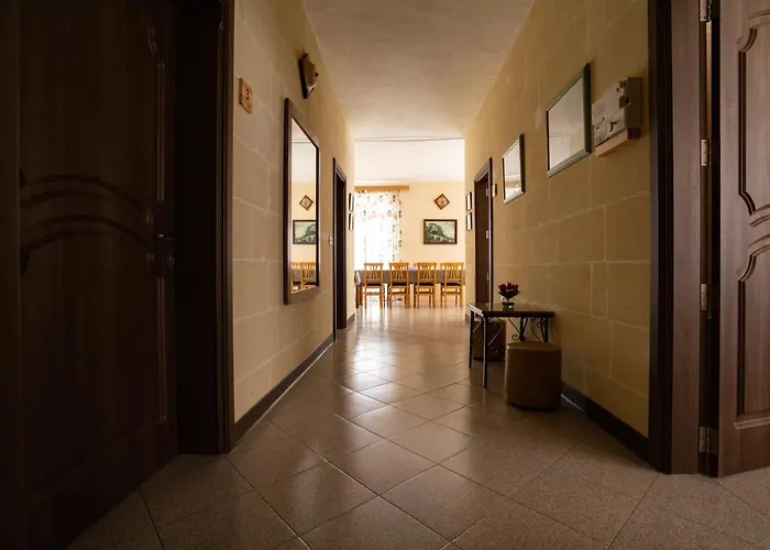 Sunset Seaview Apartment Marsalforn